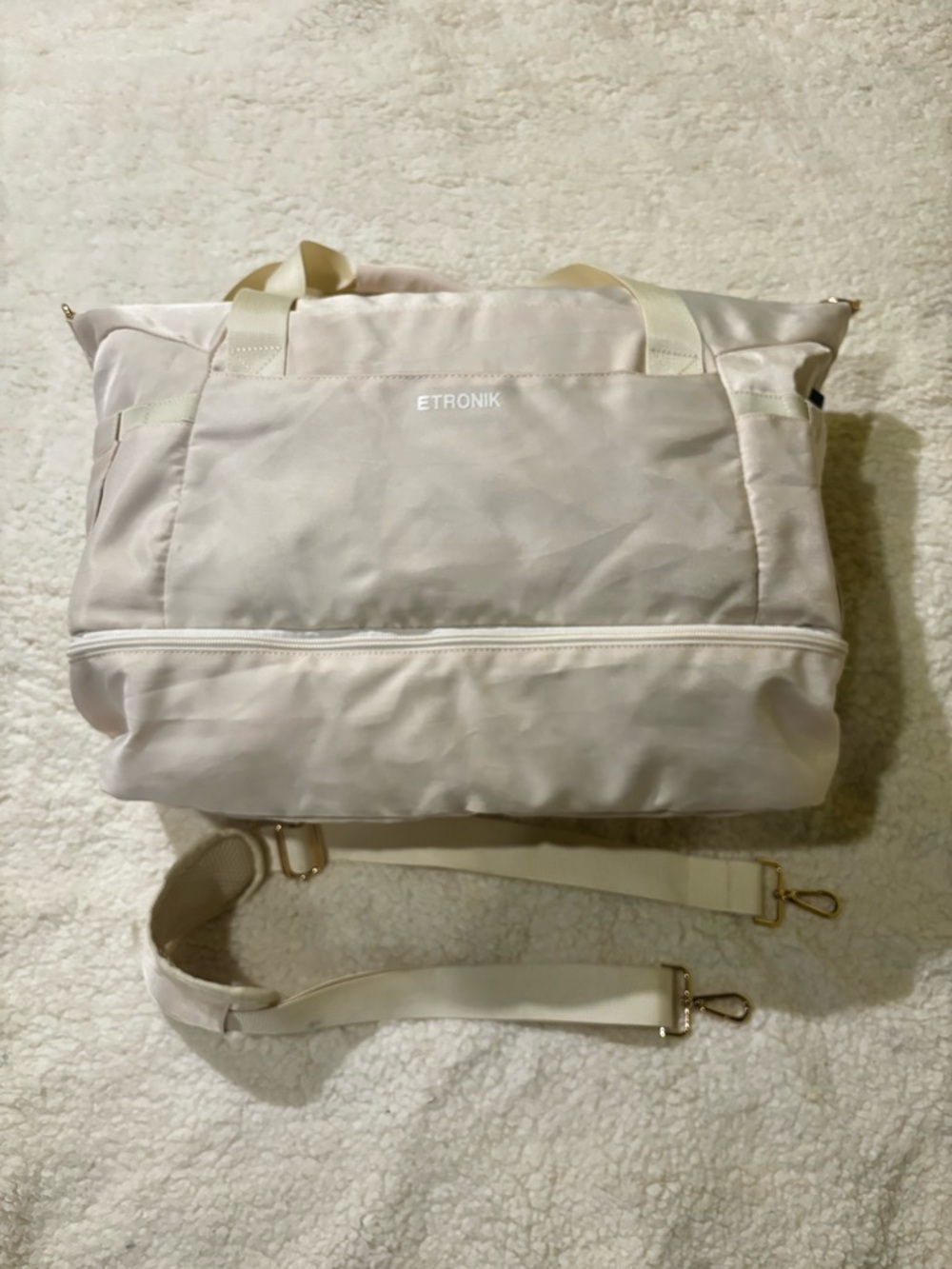 Etronix  Cream Travel Duffel with Detachable Strap